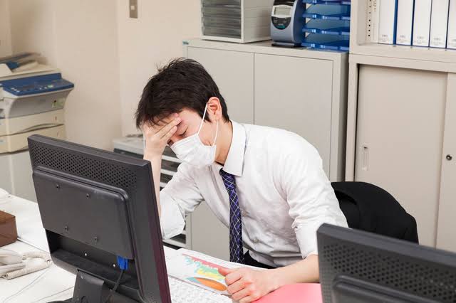 葬儀社の夜間当番はなぜ辛い？（電話代行で負担を減らすという選択肢）