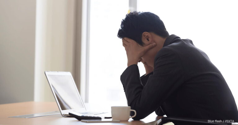 葬儀社の中間管理職はつらい？経営者と現場の板挟みになる管理職の悩みとは